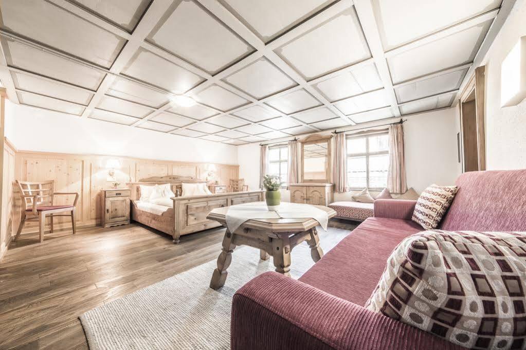 בראנד Hotel Sonne מראה חיצוני תמונה